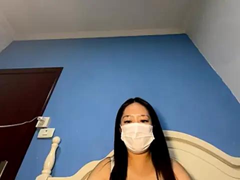 Snapshot of Lily-888 chatting on November 2025 12:20:02 PM Lily-888 online show from November 2025 12:20:02 PM