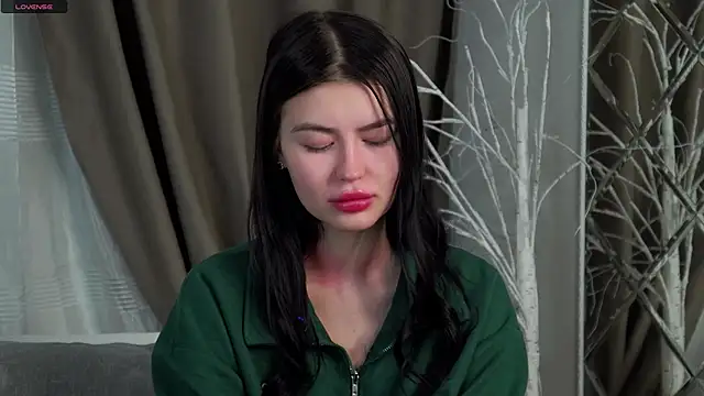 CoreenYorton online show from February 2026 01:25:01 AM