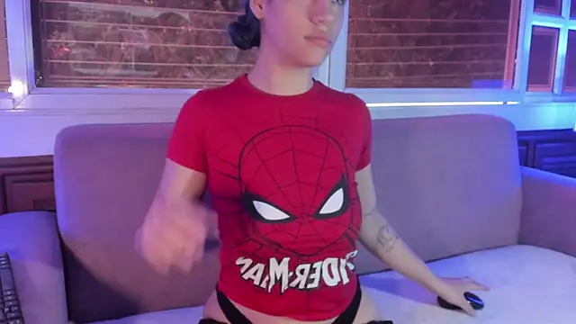 ReiAyanamy online show from February 2026 07:44:01 PM