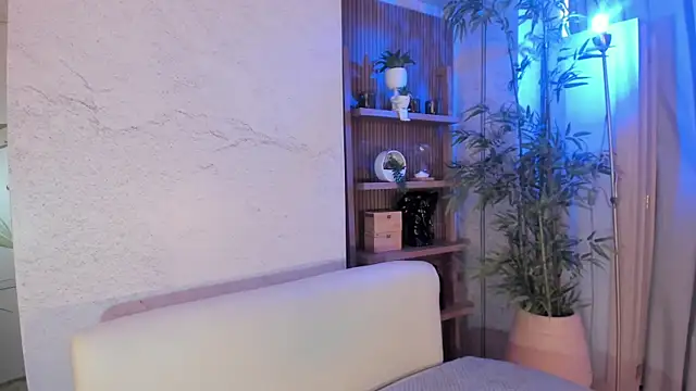 ReiAyanamy online show from April 2026 08:23:02 PM