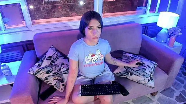 Snapshot of ReiAyanamy chatting on January 2026 07:50:01 PM ReiAyanamy online show from January 2026 07:50:01 PM