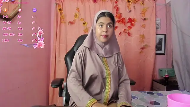 NaylaAbadi online show from February 2026 12:26:01 PM