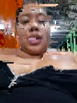 Snapshot of Sarahy- chatting on May 2026 12:26:02 AM Sarahy- online show from May 2026 12:26:02 AM