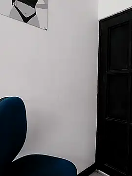 Sarahy- online show from December 2025 12:51:01 PM