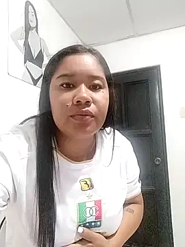 Sarahy- online show from November 2025 11:31:01 PM