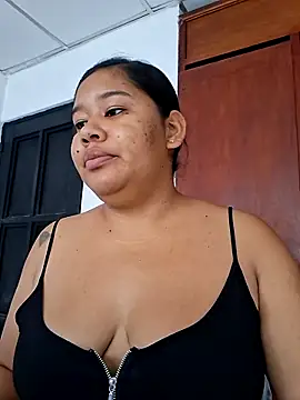 Sarahy- online show from June 2026 01:34:01 PM