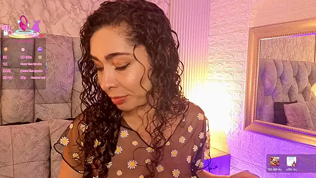 ScarlettNyx online show from January 2026 12:00:01 PM