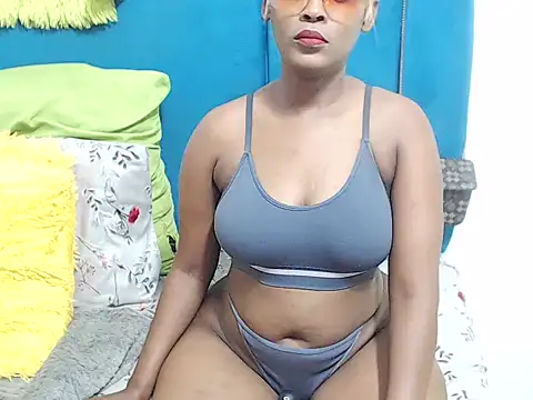 CurvyBabe36 online show from April 2026 03:19:02 PM