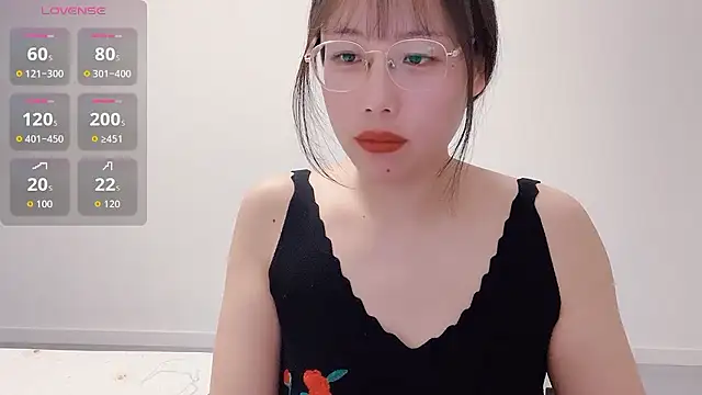 Snapshot of suisui322 chatting on January 2026 02:12:01 PM suisui322 online show from January 2026 02:12:01 PM