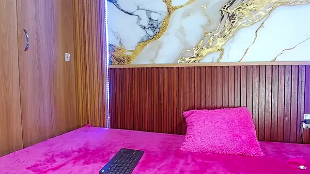 meliangels303av online show from February 2026 02:20:02 AM