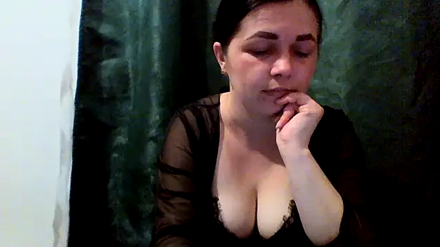 Vitalina282128 online show from May 2026 06:04:01 PM