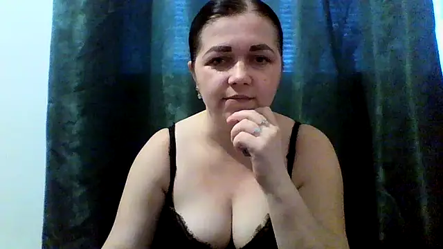 Vitalina282128 online show from April 2026 03:18:02 PM