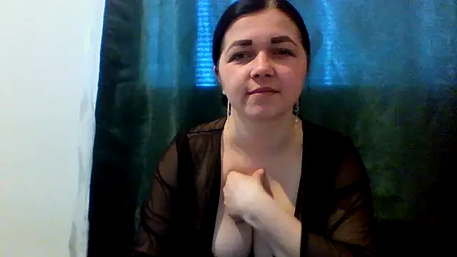 Vitalina282128 online show from May 2026 10:05:01 AM