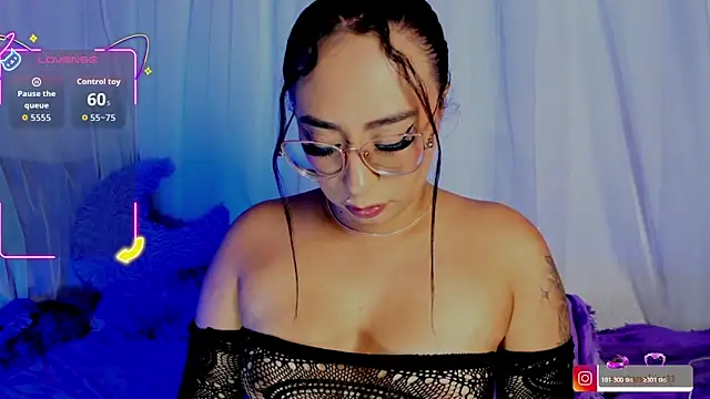 kim santana  online show from June 2026 04:28:01 AM