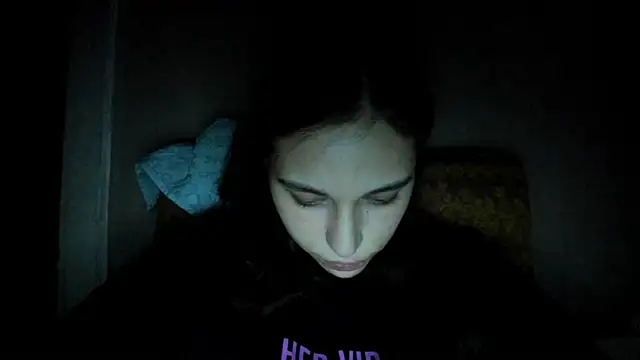 BrunetteVibe online show from November 2025 03:38:02 PM