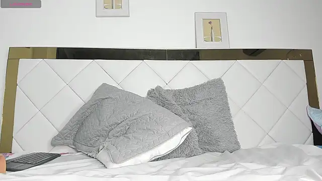 Adam Grey  online show from December 2025 11:58:02 AM