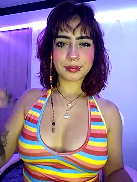 Snapshot of Sarah_Lark- chatting on April 2026 11:17:01 PM Sarah Lark- online show from April 2026 11:17:01 PM