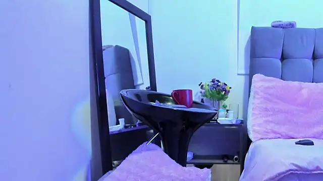 hazz smith online show from November 2025 08:47:01 AM