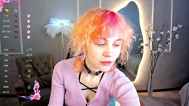 Awawrin online show from November 2025 02:29:02 PM