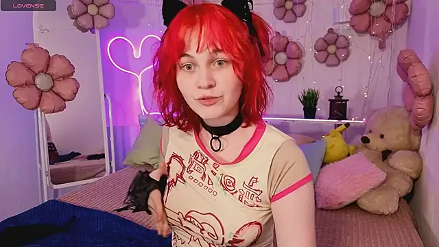 Awawrin online show from April 2026 08:32:02 PM