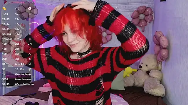 Awawrin online show from April 2026 08:59:01 PM