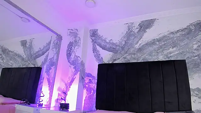 lilithDraven  online show from March 2026 04:13:01 AM