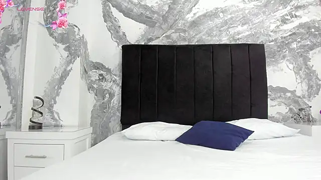 lilithDraven  online show from March 2026 03:53:02 AM