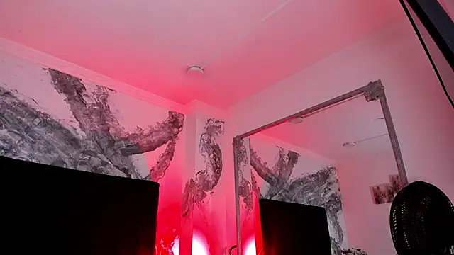 lilithDraven  online show from February 2026 04:00:02 AM