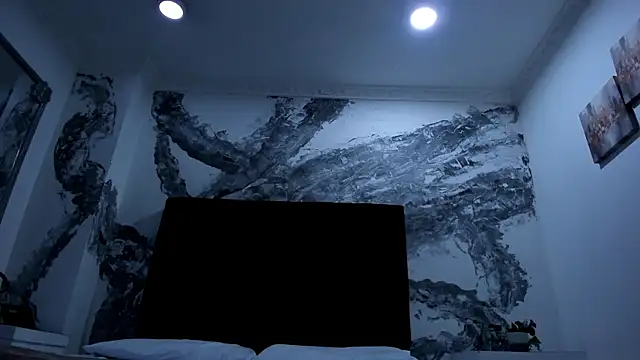 lilithDraven  online show from February 2026 03:30:02 AM