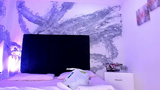 lilithDraven  online show from February 2026 03:59:01 AM