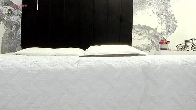 lilithDraven  online show from March 2026 04:19:01 AM