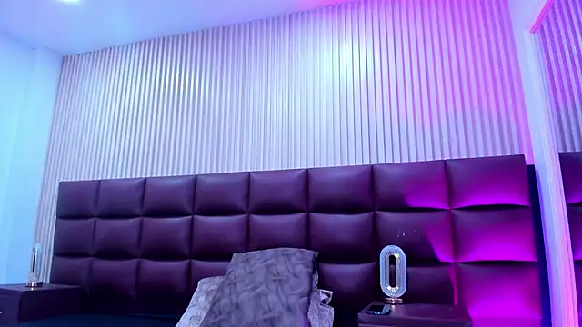 lilithDraven  online show from December 2025 04:02:02 AM