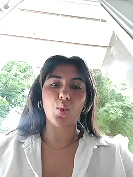 ViolettaWalton1 online show from May 2026 01:30:01 PM