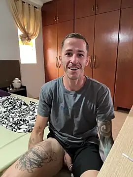 Lucasjandre online show from March 2026 12:39:01 PM