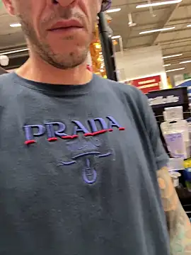 Snapshot of Lucasjandre chatting on March 2026 11:30:02 PM Lucasjandre online show from March 2026 11:30:02 PM