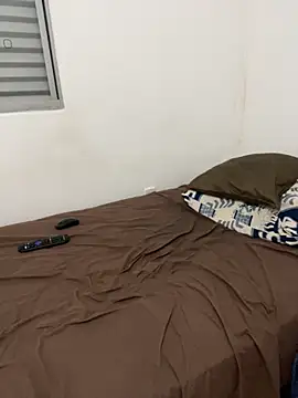 Lucasjandre online show from November 2025 11:27:02 PM