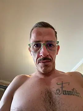 Lucasjandre online show from June 2026 02:40:01 PM
