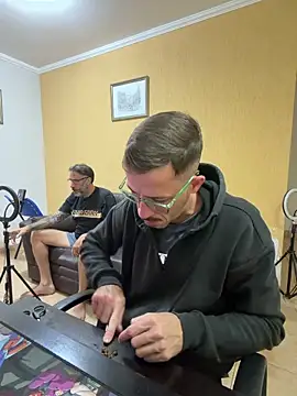 Lucasjandre online show from June 2026 02:51:01 PM