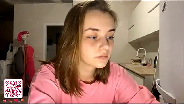 GeralynChiszar online show from November 2025 08:08:01 PM