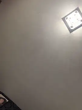 SamiManu online show from November 2025 08:36:02 PM