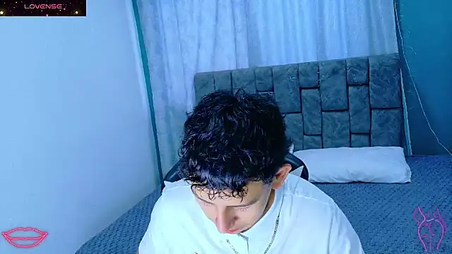 Snapshot of FelipeGonzalezz chatting on January 2026 12:34:01 PM FelipeGonzalezz online show from January 2026 12:34:01 PM