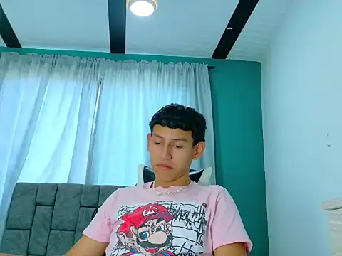 Snapshot of FelipeGonzalezz chatting on December 2025 12:28:02 PM FelipeGonzalezz online show from December 2025 12:28:02 PM