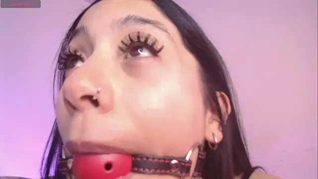 Millie bobby online show from April 2026 07:07:02 PM