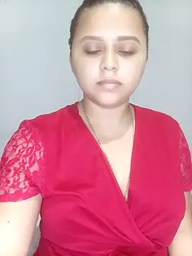 Snapshot of Luisa_Siti chatting on November 2025 12:16:02 AM Luisa Siti online show from November 2025 12:16:02 AM