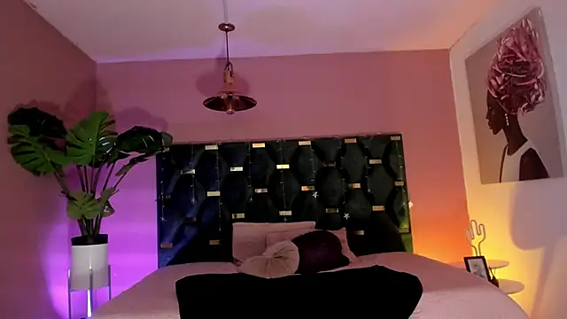 Velvet Dreamss online show from March 2026 11:44:01 AM