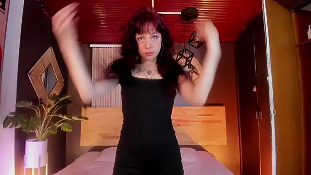 Velvet Dreamss online show from February 2026 12:27:02 PM