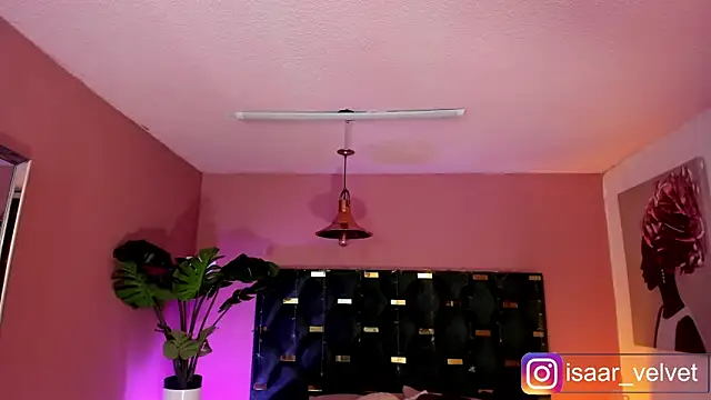 Velvet Dreamss online show from March 2026 12:05:01 PM