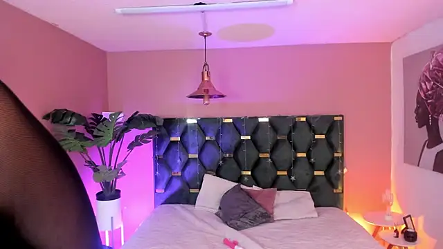 Velvet Dreamss online show from April 2026 11:44:02 AM