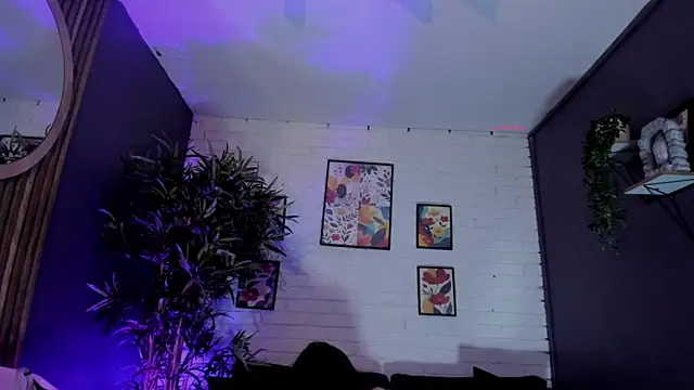 Velvet Dreamss online show from December 2025 11:27:02 AM