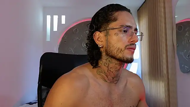 Alanrodgers online show from November 2025 01:15:01 PM